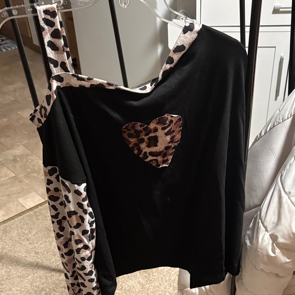 Leopard Heart Black Tank Top